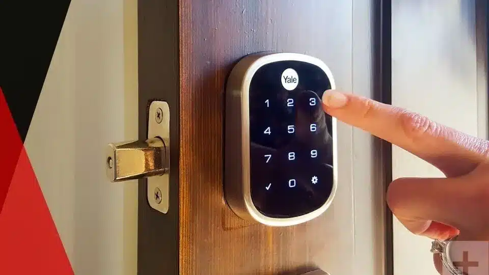 How To Secure A Screen Door