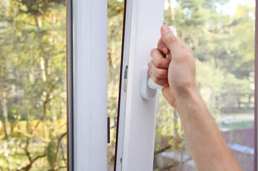How To Open A Locked Window Without Breaking It