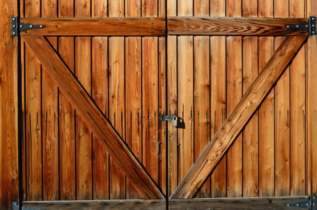 How To Lock A Barn Door