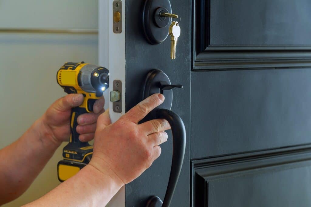 How To Change A Deadbolt Lock On A Door