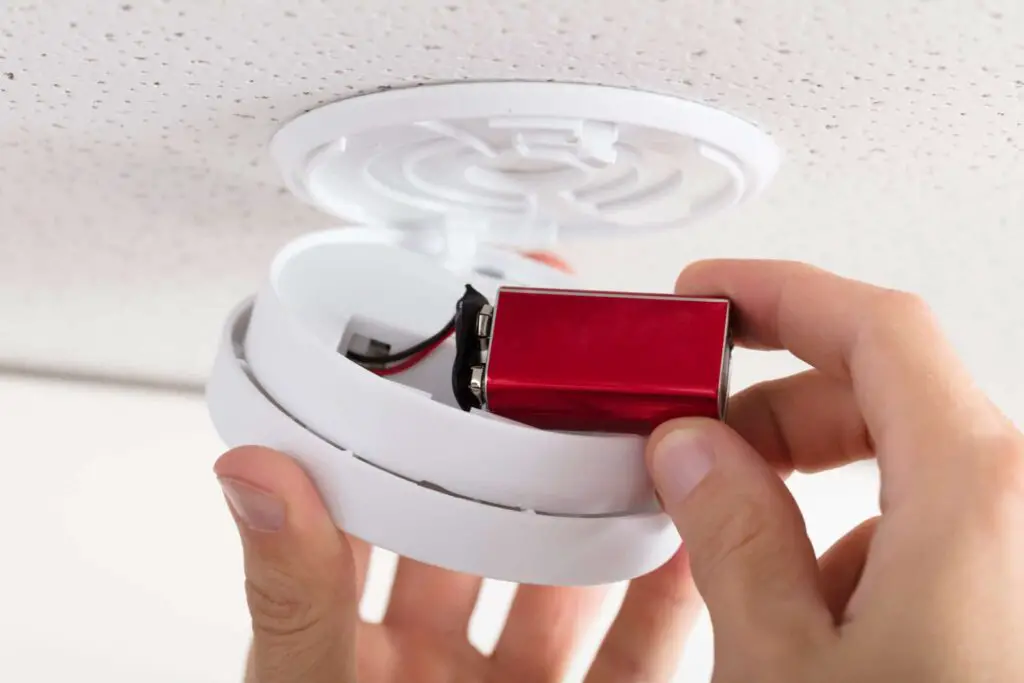 How To Silence Adt Smoke Detector Low Battery 