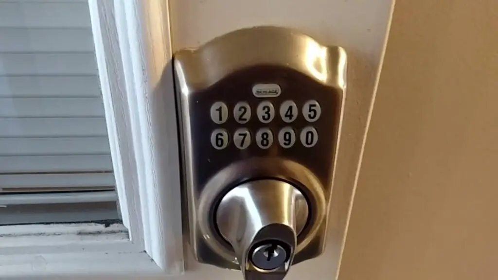 How To Lock Keypad Door From Outside