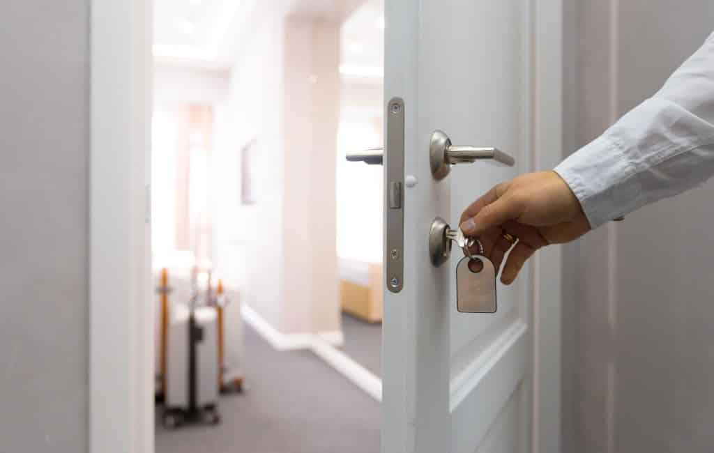 How To Use Hanger To Lock Hotel Door