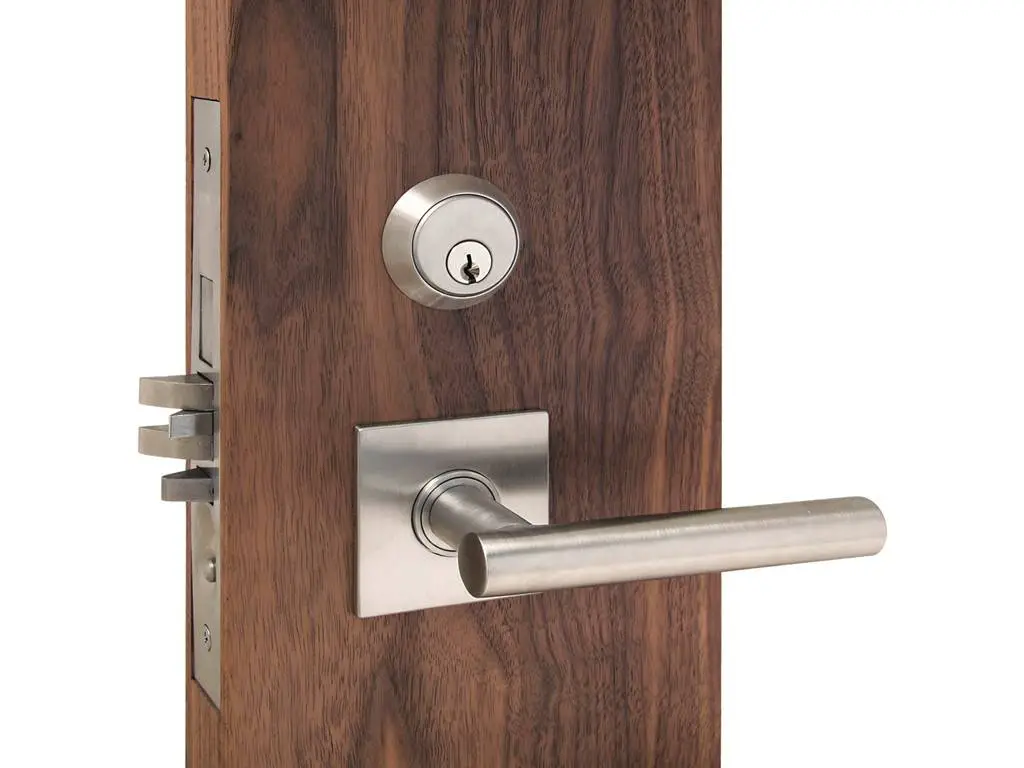 How To Pick A Door Lock Without Tools