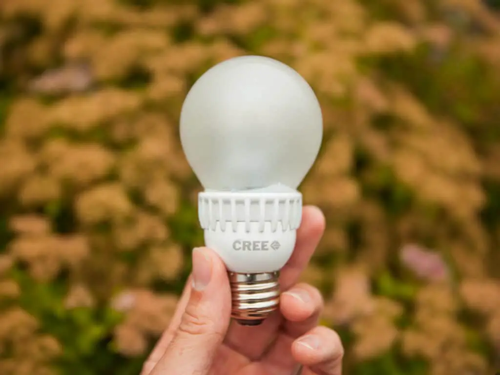 How To Replace Landscape Light Bulbs With Led