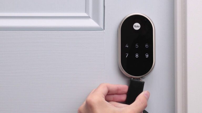 How To Use A Door Code Lock