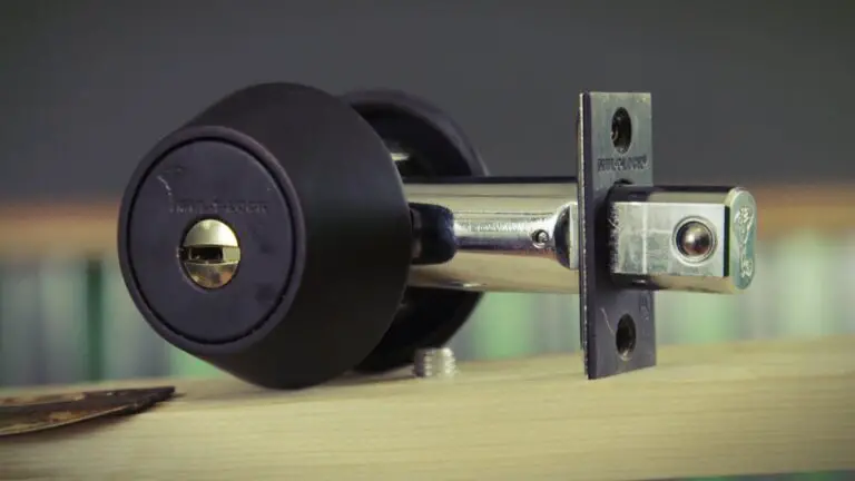 How To Pick A Deadbolt Lock Without Tools
